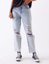 PacSun Light-Wash Jeans Photo 0