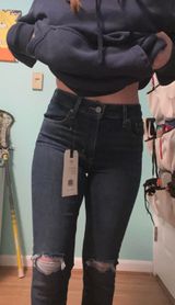 Levi’s 721 High-Rise Skinny Jeans Photo 0