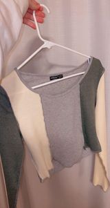 SheIn Long Sleeve Shirt Photo 0