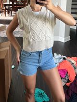 Sweater vest  Photo 0