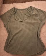 Outfitters Henley Tee Photo 0