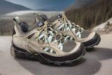 Patagonia  Low Top Hiking Shoes T81334 LLama/Aluminum Women's Size 8M Photo 0
