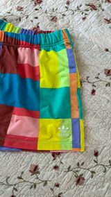 XL Women’s Shorts Photo 0