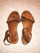 brown leather sandals Size 8 Photo 0
