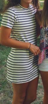 Amour Vert Striped T-shirt Dress Photo 0