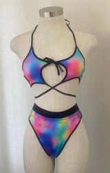 Tie Dye Strappy Rave Festival Set (Small/medium) Photo 0