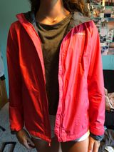 Columbia pink rain coat Photo 0