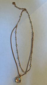 Kendra Scott Necklace Photo 0