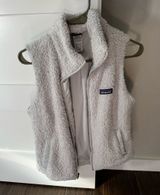Women’s Grey  vest Photo 0