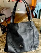 Coach Hallie shoulder bag Photo 0