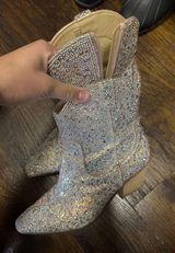 Sparkly Cowgirl boots Size 8 Photo 0