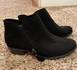 Arizona Black Booties Photo 0