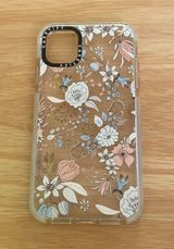 White Floral Pattern iPhone 11 Phone Case Photo 0