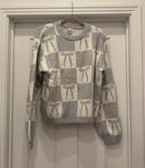 A New Day Sweater Grey Bows Photo 0