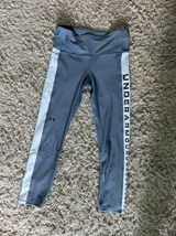 Calf Length Leggings Photo 0