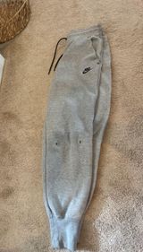 Nike Tech Women’s Pants Photo 0