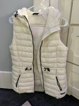DKNY Puffer Vest Photo 0