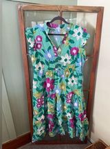 Boutique Floral Dress Photo 0
