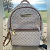 Steve Madden 💼 Photo 0