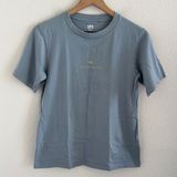 Uniqlo UT X Disney Aladdin "It's All So Magical" Graphic Tee T-Shirt Small Photo 0