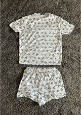 Boohoo Pajama Set Photo 0