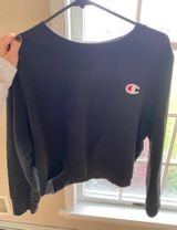 Cropped Crewneck Dupe Photo 0