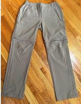 Outdoor Ventures camping hiking pants zip off to shorts 8 Mint Zipper pockets Photo 0