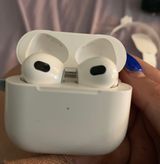 Apple AirPods Gen 3 Photo 0