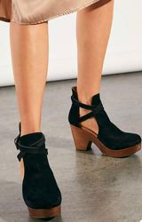 Free People cedar clogs Photo 0
