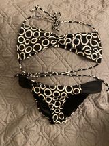 Victoria's Secret Bikini Set Medium Women’s Photo 0