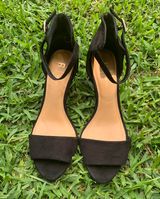 Black Heels Size 7.5 Photo 0