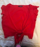 SheIn Tie Crop Top Photo 0