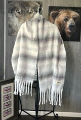 Steve Madden New Scarf/Wrap Photo 0