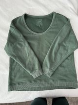 Off The Shoulder Crew Photo 0