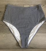 Bikini Bottoms Medium Photo 0