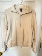 Universal Thread Quarter Zip Photo 0