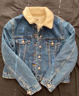 ZARA Cropped Denim Jacket Photo 0