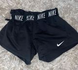 Nike Dri-Fit Shorts Photo 0