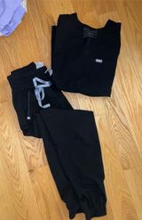 FIGS Black Scrubs Photo 0