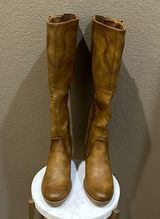 New Bare traps knee high boots Cognac color Photo 0