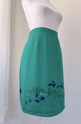 Vintage ‘90s Casual Corner Green Leaf Print 100% Silk Pencil Skirt Size 2 Photo 0