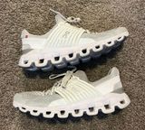 swift Running Shoes Photo 0