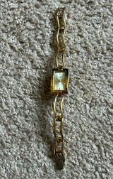 Nine & Co women’s vintage gold squiggly bracelet watch OS measurements shown‎ Photo 0