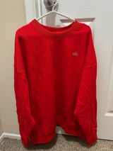 Alo Yoga Accolade Crewneck Bold Red Photo 0