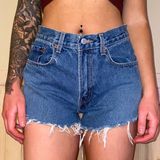 Levi’s VINTAGE HIGH WAISTED  SHORTS Photo 0