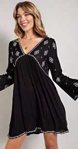 dolma embroidered mini babydoll dress long sleeves deep v neck black/white XL Photo 0