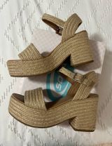 nude wedges  Photo 0