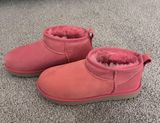 UGG Ultra Mini Pink s Photo 0