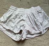 Lululemon Hotty Hot Shorts 2.5” Photo 0