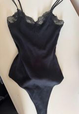 black body suit Photo 0
